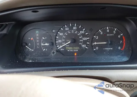 2001 Toyota Camry Xle V6 z USA, uszkodzony, nr VIN 4T1BF28K61U123302